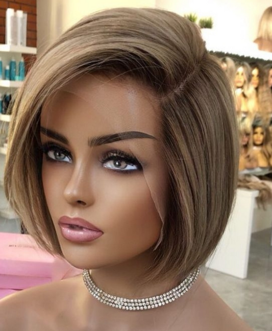 Perruque Châtain Clair et Mèches Blondes Modèle Gina